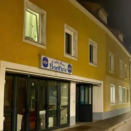 Burg Lägenhet *
